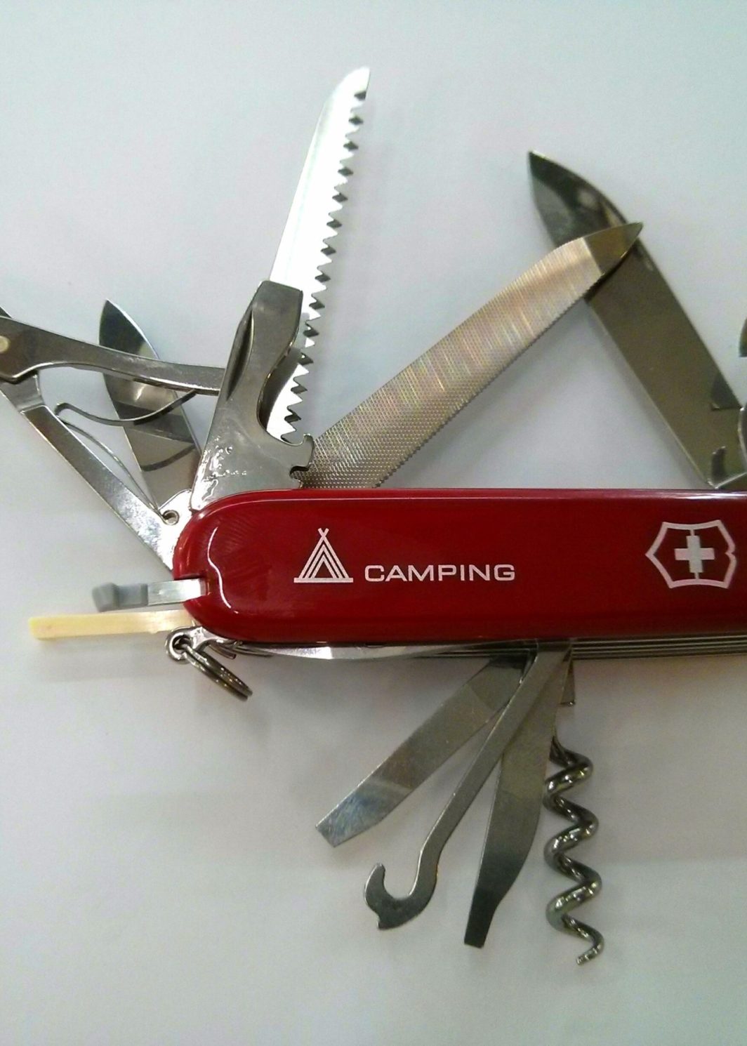 NAVAJA VICTORINOX MULTIUSOS 3763.71